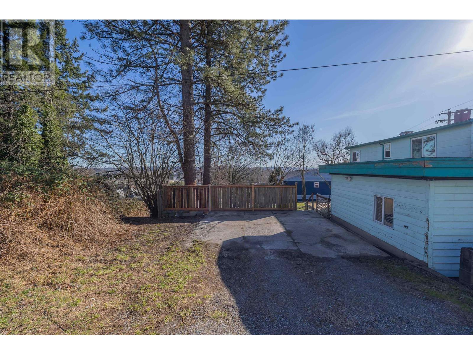 319 Casey Street, Coquitlam, British Columbia  V3K 4X4 - Photo 39 - R2977930