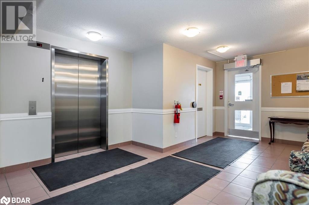 49 Jacobs Terrace Unit# 303, Barrie, Ontario  L4N 0W4 - Photo 3 - 40706680