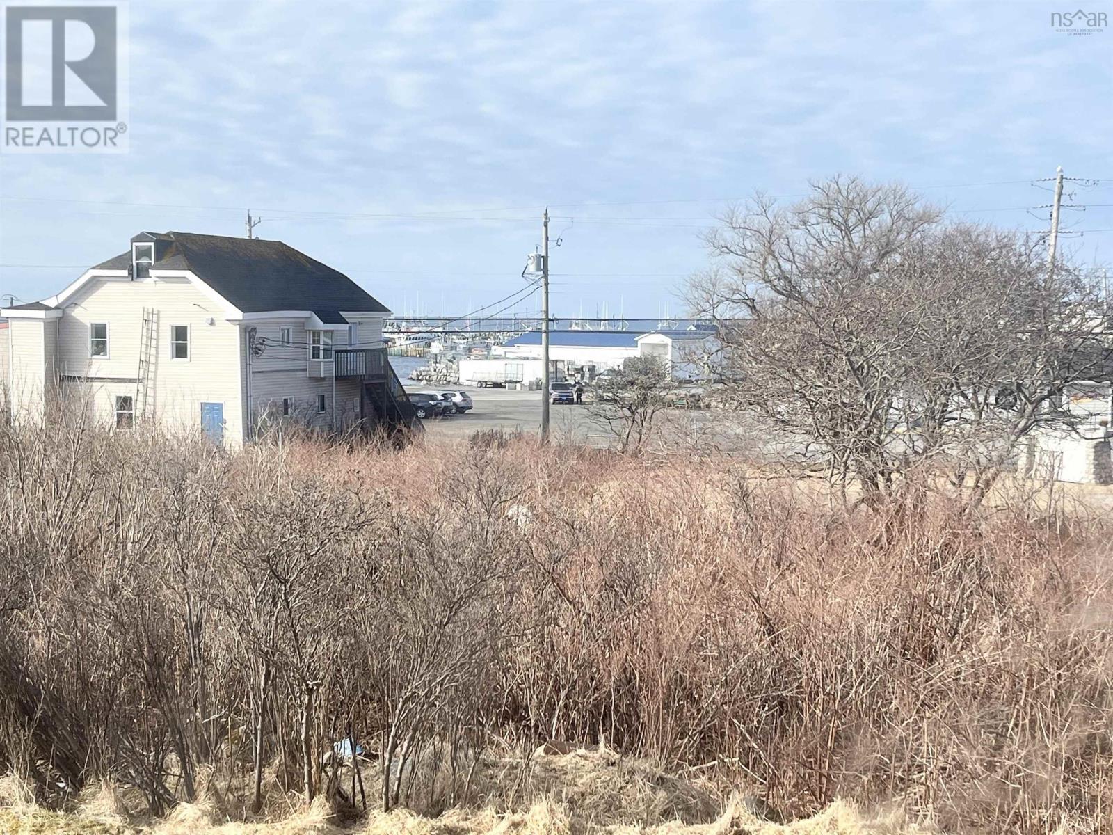 18 Church Street, Clark's Harbour, Nova Scotia  B0W 1P0 - Photo 4 - 202504875