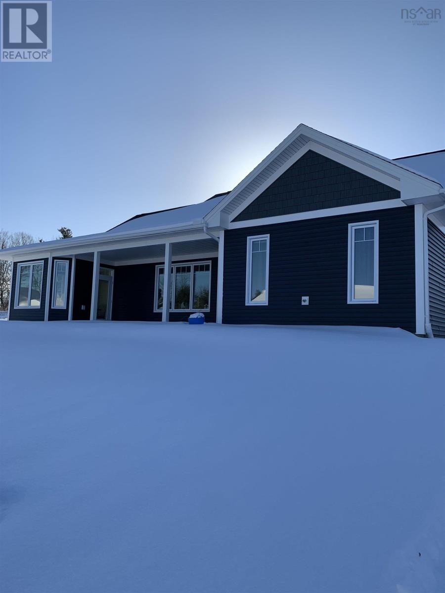 197 Hawthorn Road, Mahone Bay, Nova Scotia  B0J 2E0 - Photo 3 - 202504921