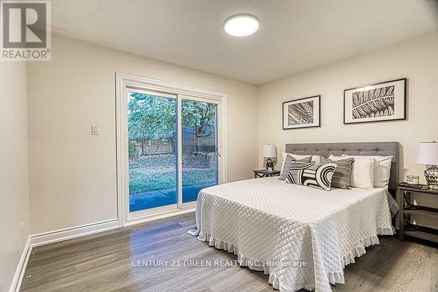164 Gardiner Drive, Hamilton (Gilkson), Ontario  L9C 6N4 - Photo 11 - X12020003