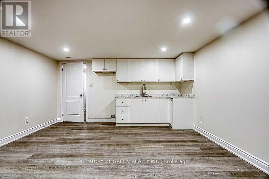 164 Gardiner Drive, Hamilton (Gilkson), Ontario  L9C 6N4 - Photo 26 - X12020003