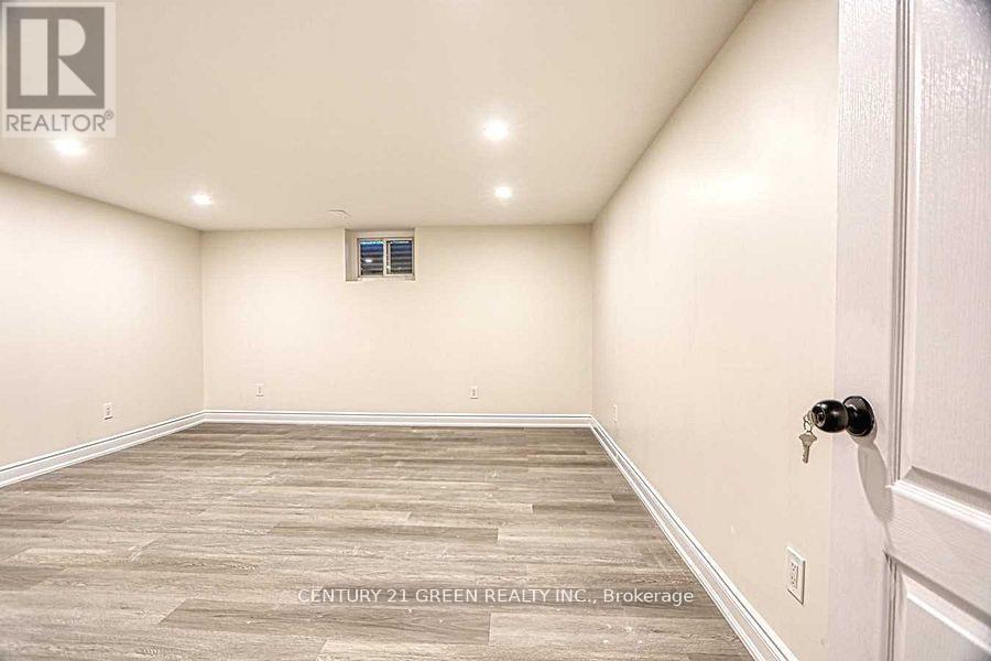 164 Gardiner Drive, Hamilton (Gilkson), Ontario  L9C 6N4 - Photo 28 - X12020003