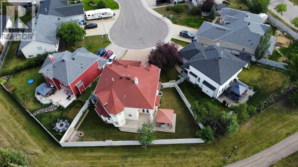 Property at 114 Laboucane Bay image 2
