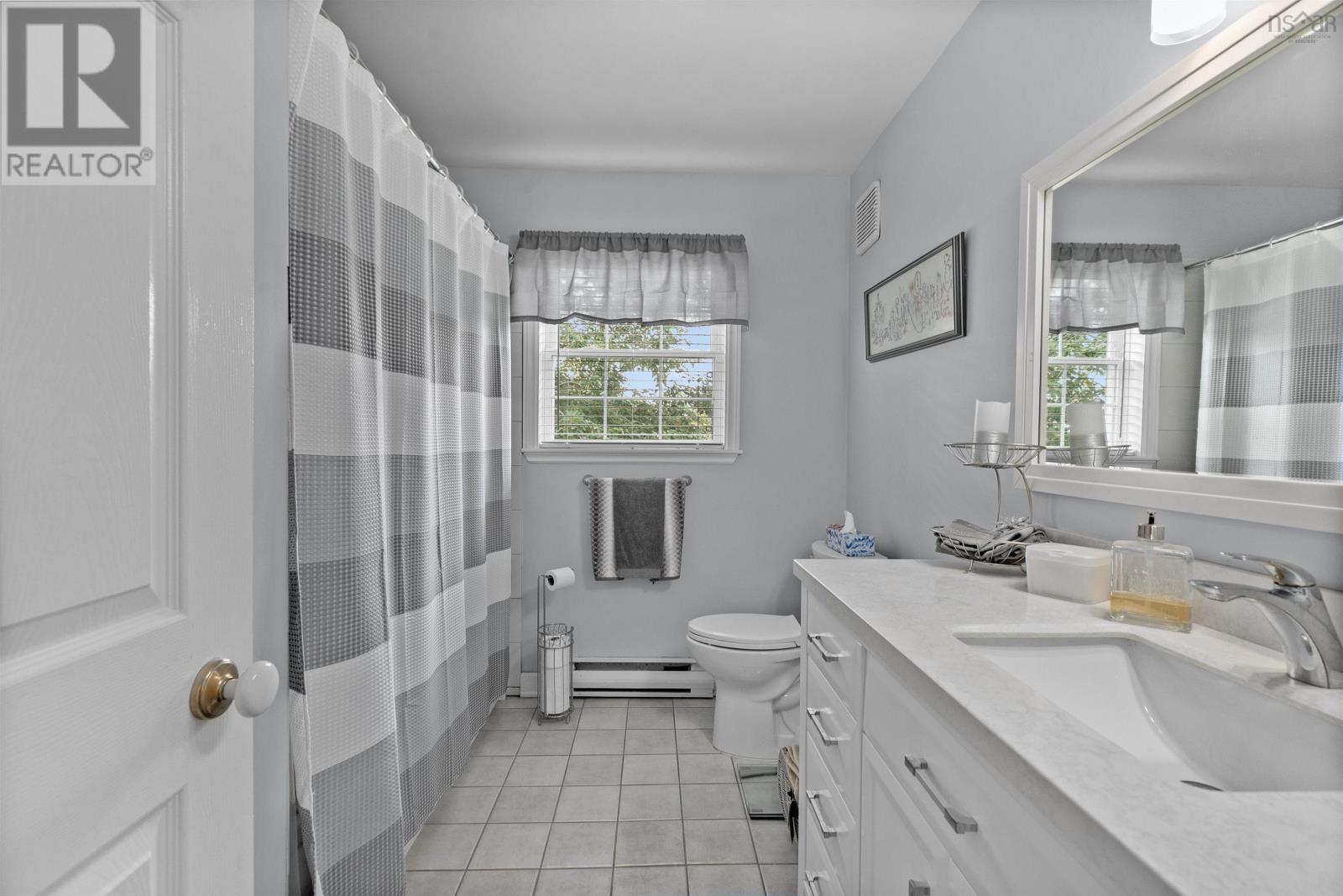 6 Westwind Drive, Chester, Nova Scotia  B0J 1J0 - Photo 18 - 202504922