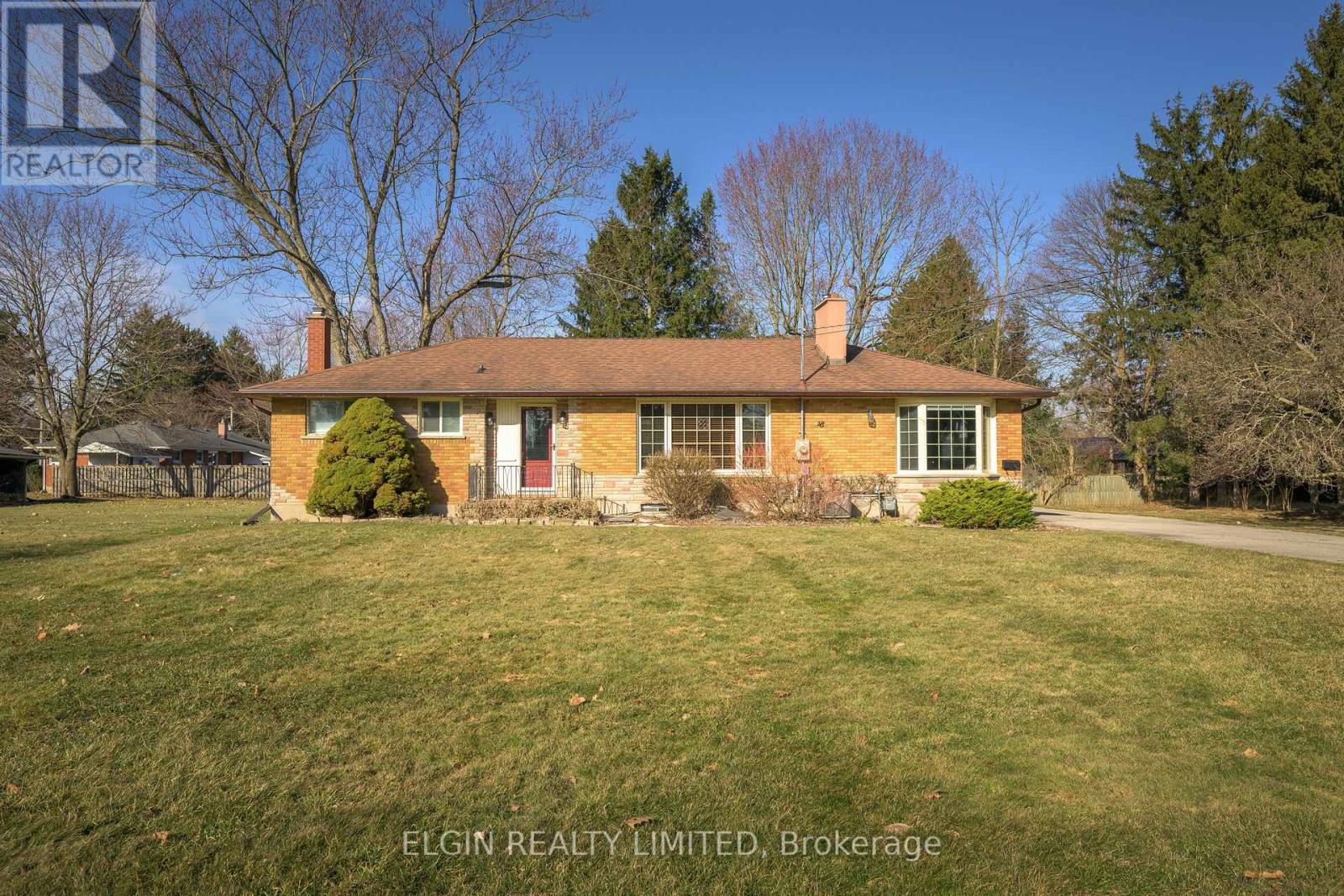 48 Marlene Street, Central Elgin, Ontario  N5R 1B6 - Photo 2 - X11969993
