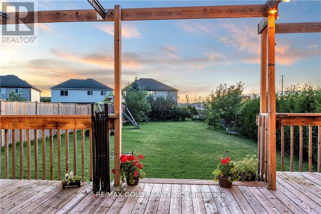 Property at 145 CARDINAL CRESCENT image 3