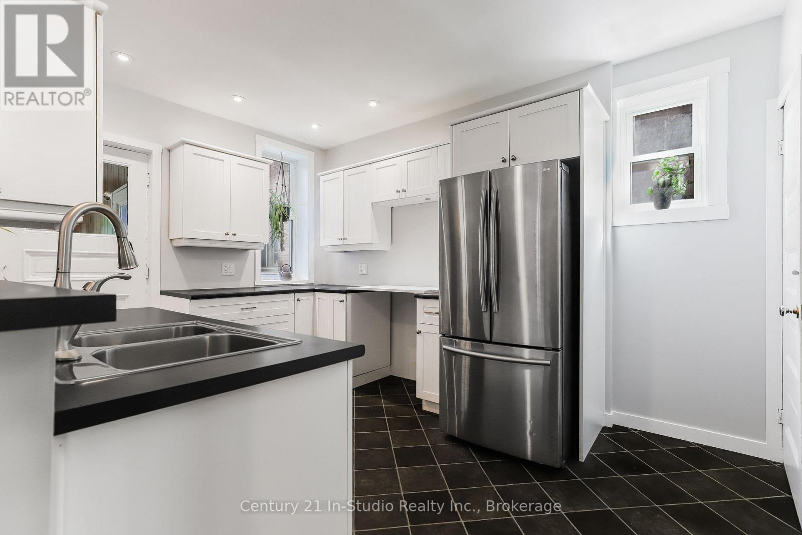 446 9th Street E, Owen Sound, Ontario  N4K 1P3 - Photo 19 - X12020110
