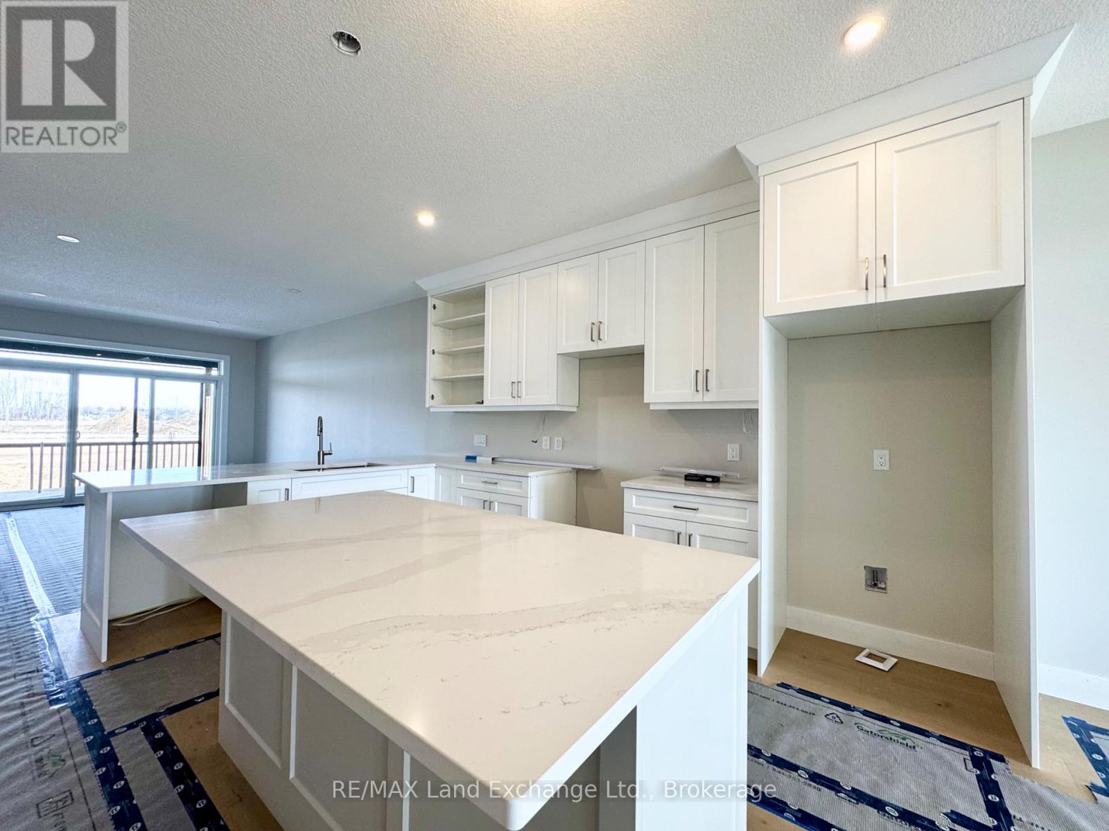 459 Ivings Drive, Saugeen Shores, Ontario  N0H 2C3 - Photo 3 - X11910336