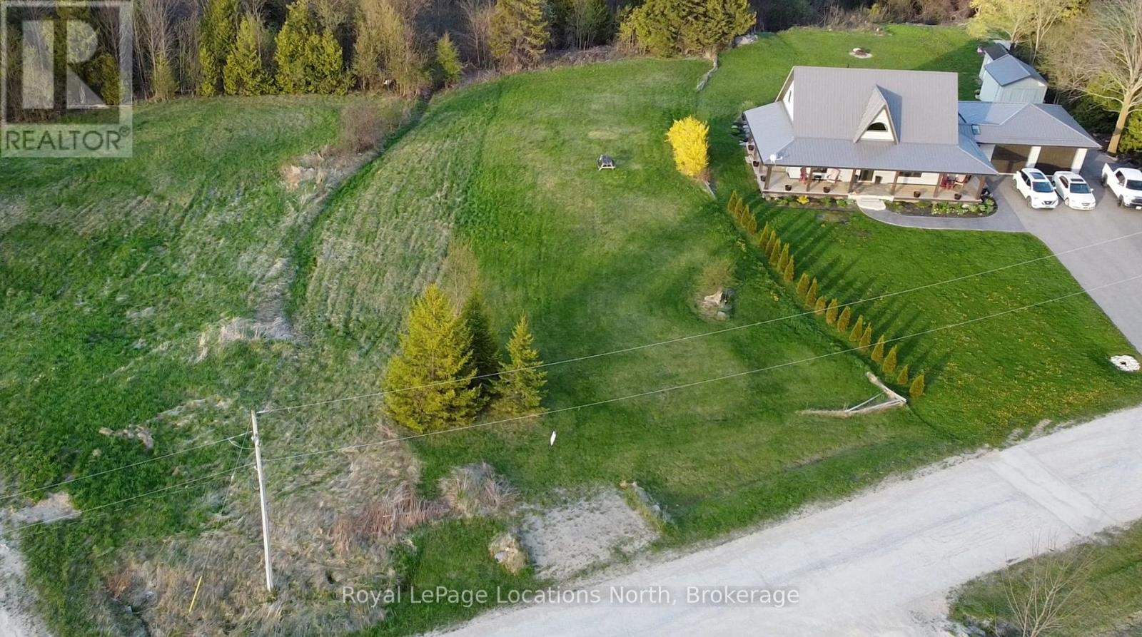 135 Scotia Drive, Meaford, Ontario  N4L 0A7 - Photo 3 - X12020149