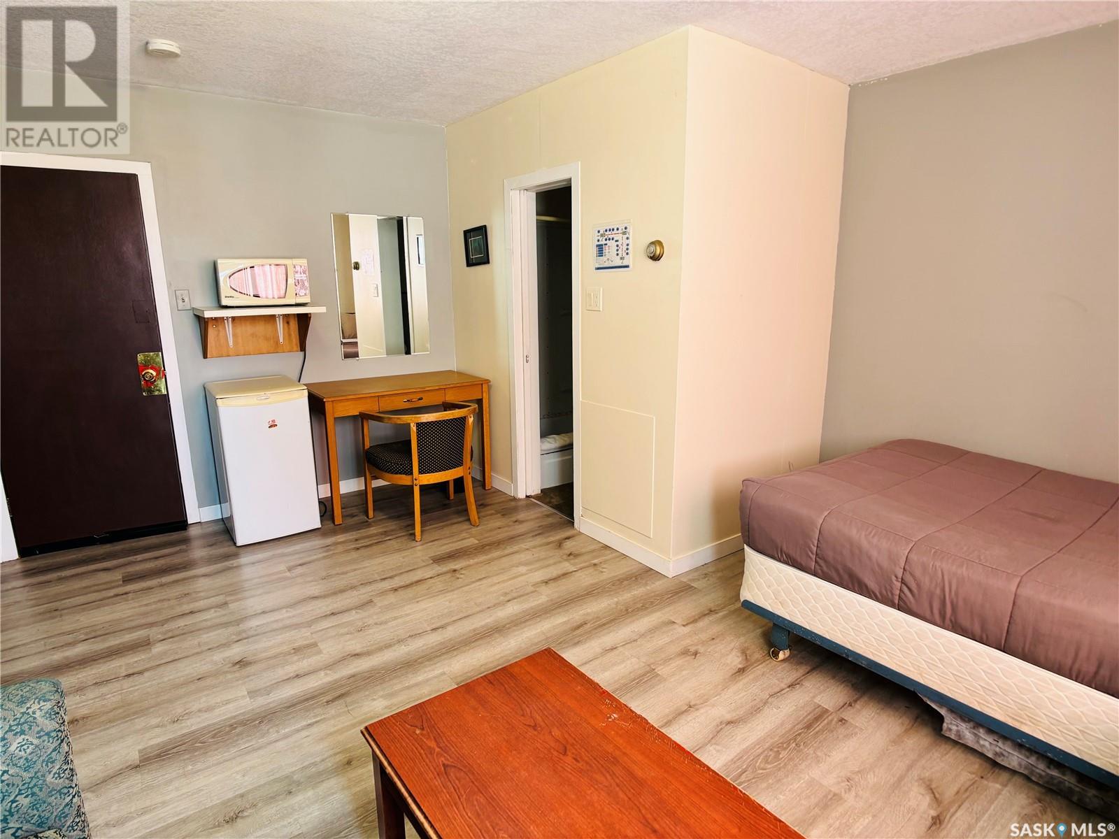 1401 2nd Street, Estevan, Saskatchewan  S4A 0M5 - Photo 24 - SK998923