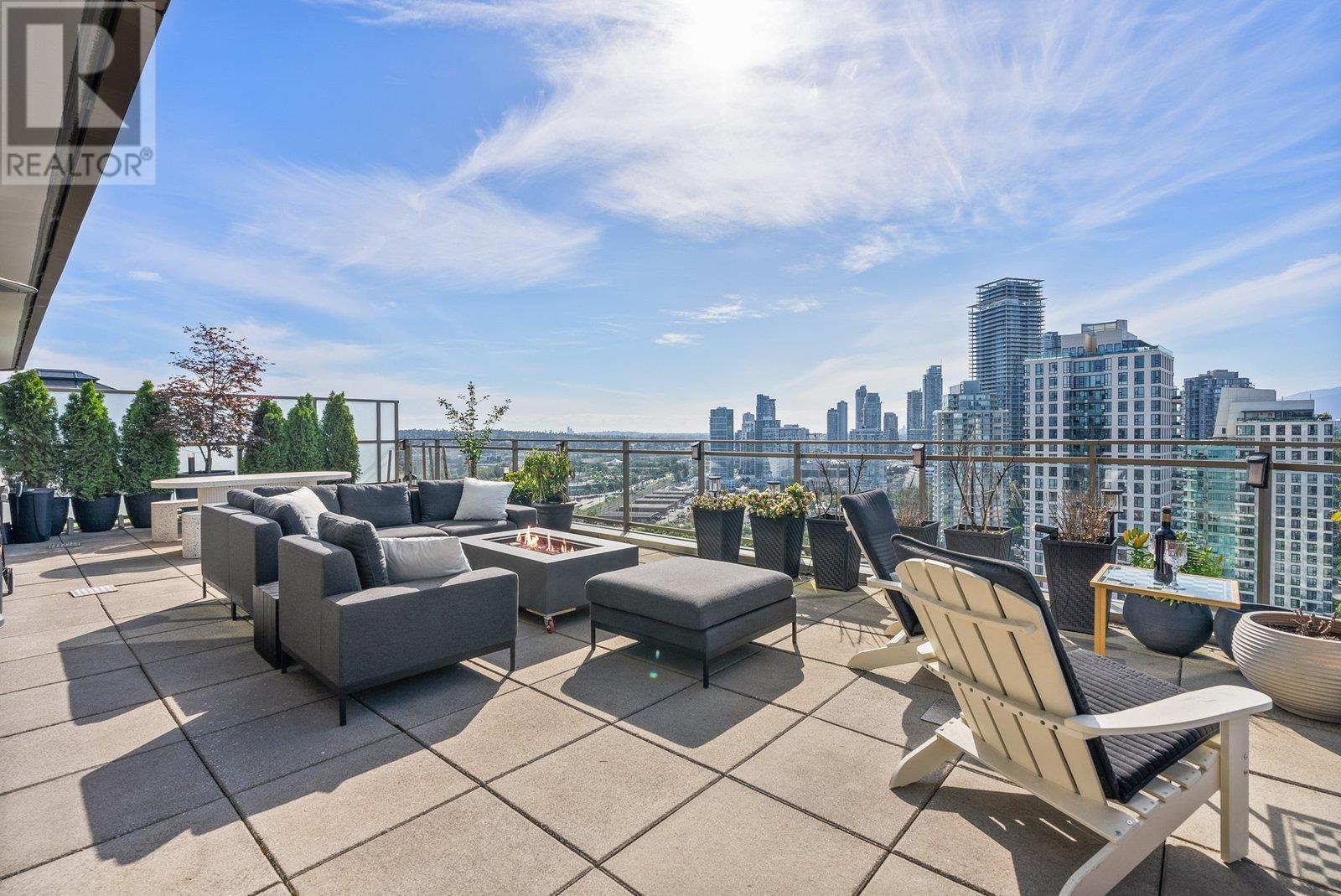 2109 5311 Goring Street, Burnaby, British Columbia  V5B 0B5 - Photo 10 - R2977043