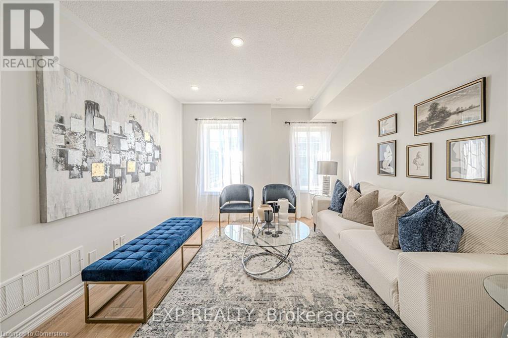 2500 Hill Rise Court Unit# 10, Oshawa, Ontario  L1L 0M6 - Photo 1 - 40706691