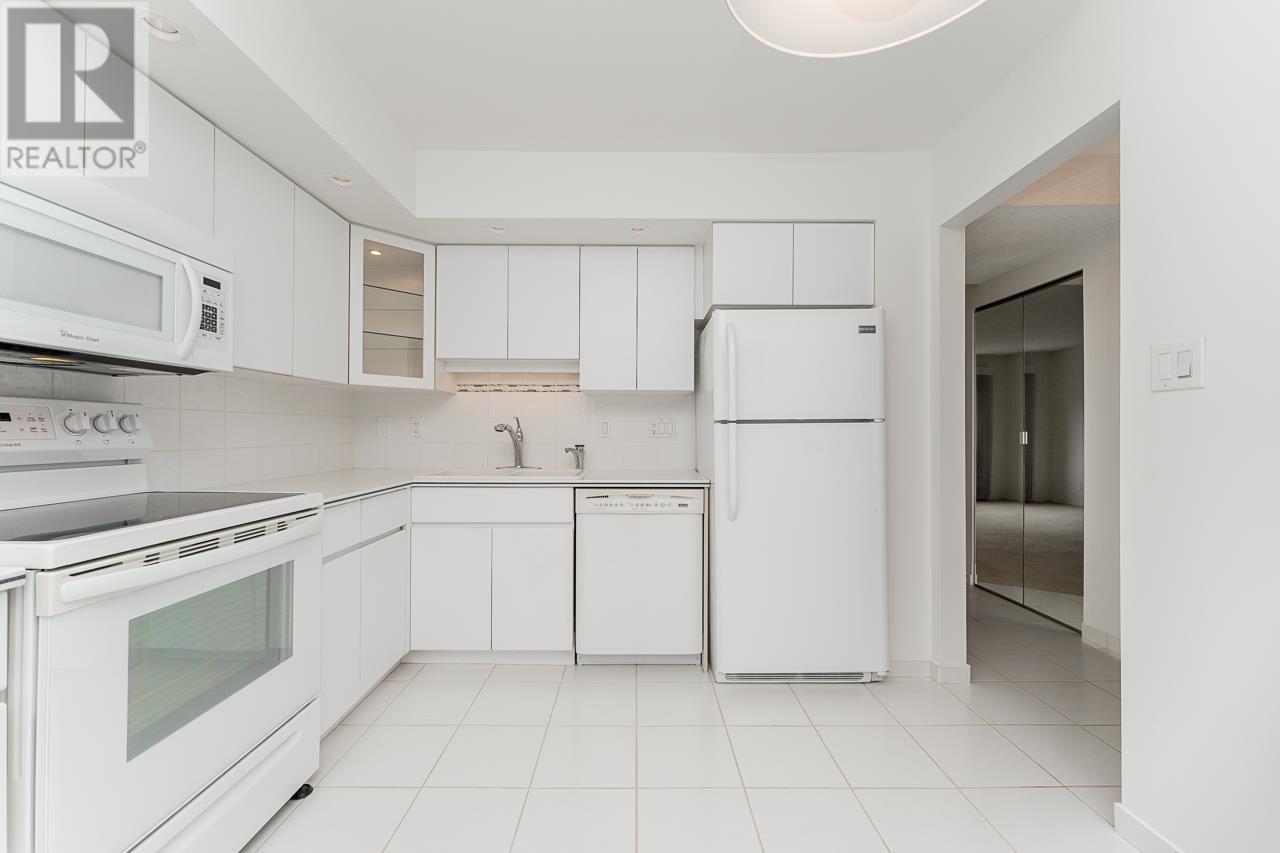 7319 Coronado Drive, Burnaby, British Columbia  V5A 1P9 - Photo 2 - R2977197