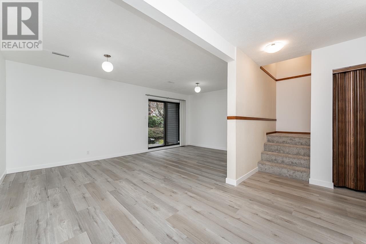7319 Coronado Drive, Burnaby, British Columbia  V5A 1P9 - Photo 22 - R2977197