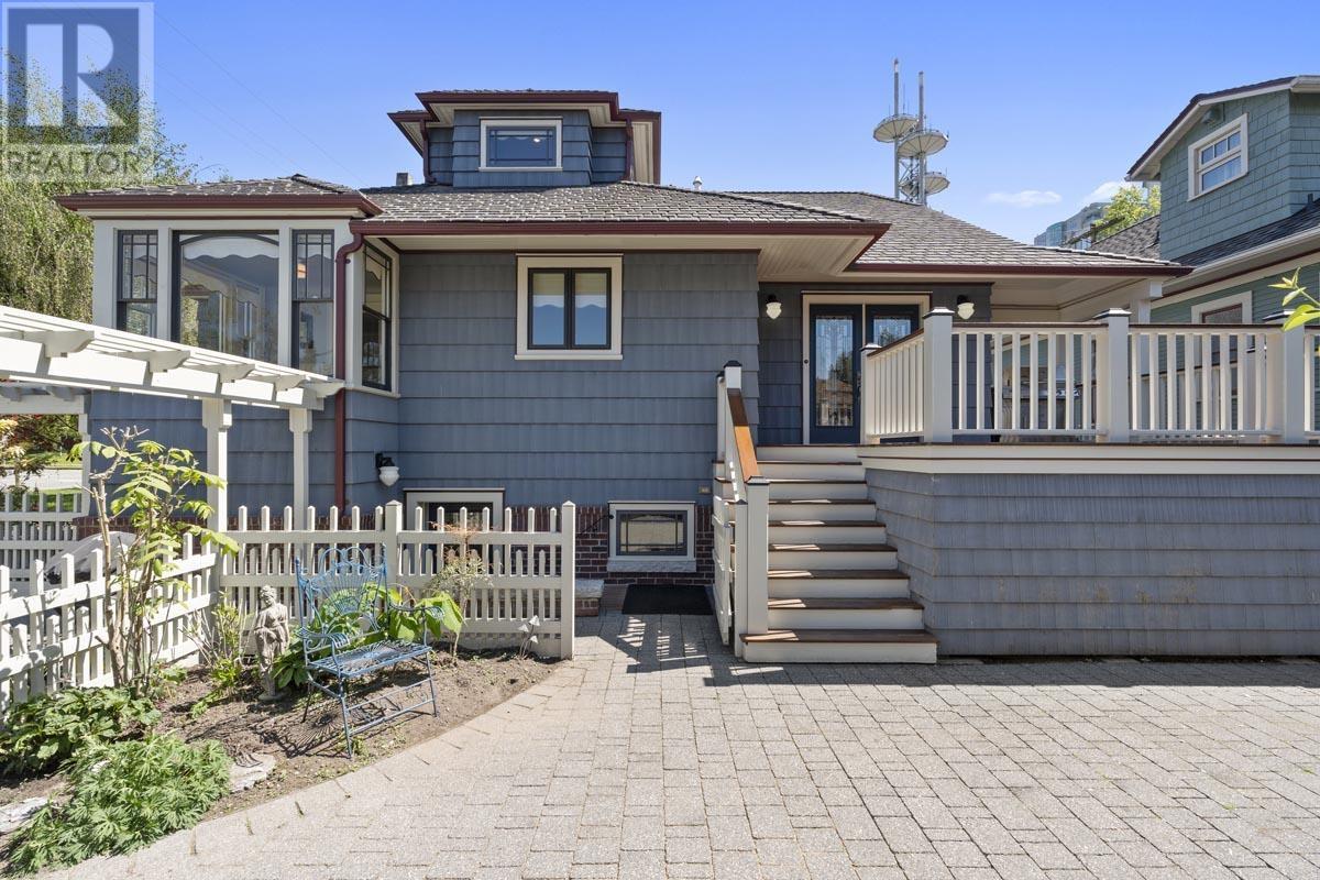 501 Seventh Avenue, New Westminster, British Columbia  V3L 1W8 - Photo 35 - R2974689