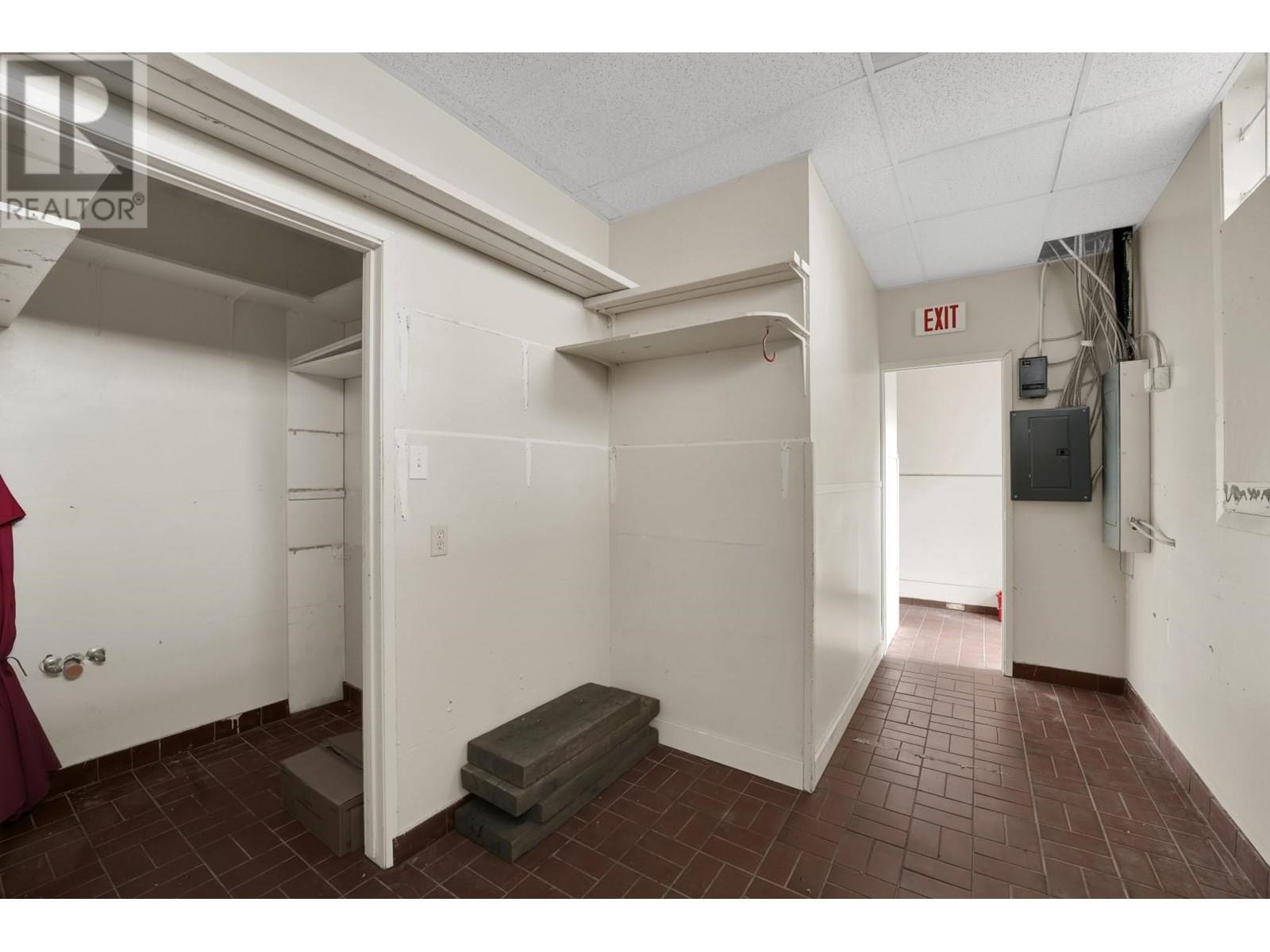 Unit B 5651 Cowrie Street, Sechelt, British Columbia  V0N 3A0 - Photo 8 - C8067410