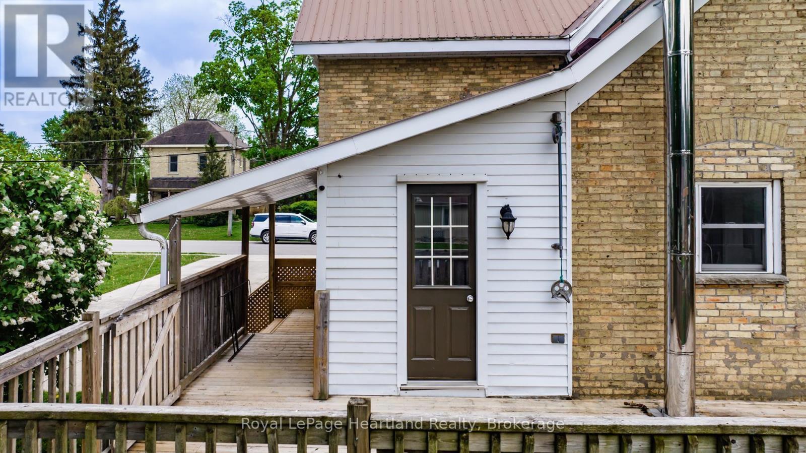 86 Oxford Street, Bluewater, Ontario  N0M 1X0 - Photo 10 - X12020193