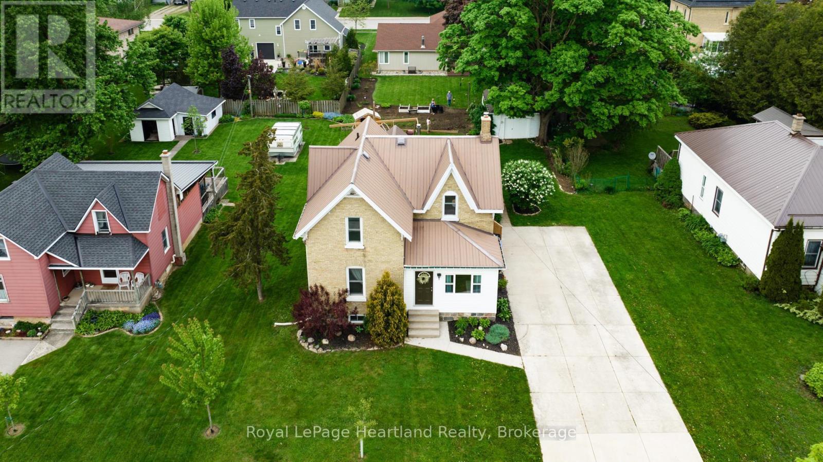 86 Oxford Street, Bluewater, Ontario  N0M 1X0 - Photo 4 - X12020193