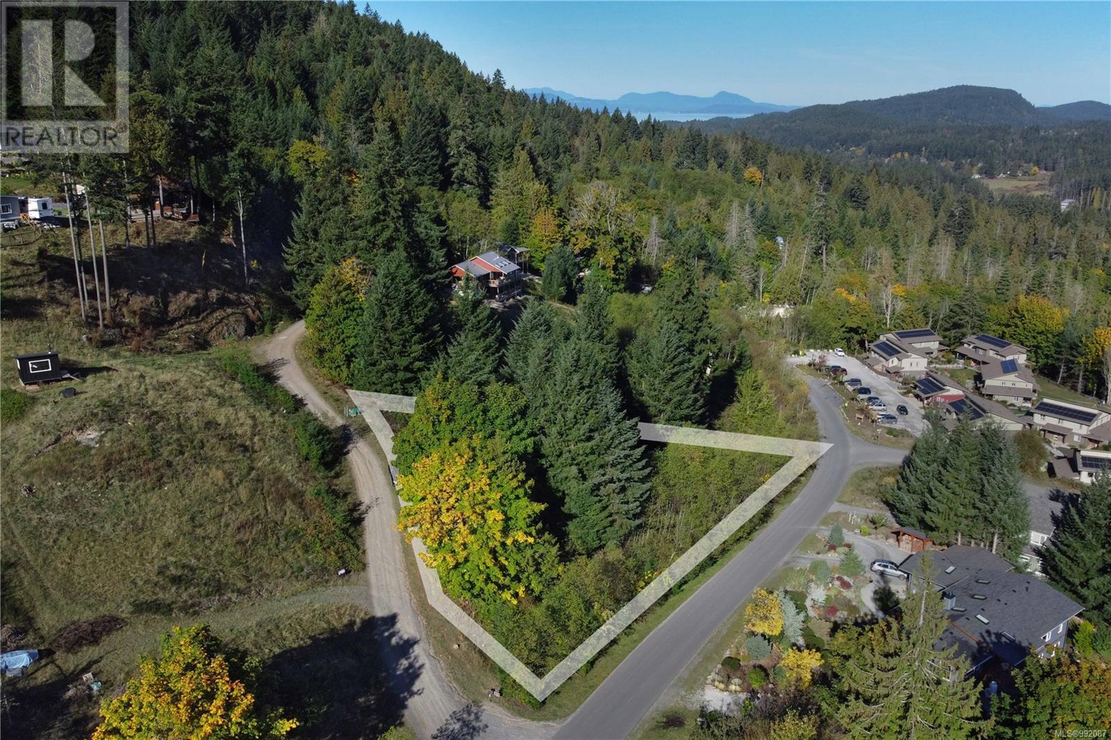 Sl 22 Bishops Walk Rd, Salt Spring, British Columbia  V8K 2J7 - Photo 2 - 992087