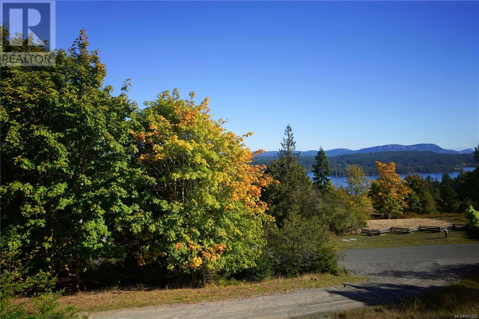 Sl 22 Bishops Walk Rd, Salt Spring, British Columbia  V8K 2J7 - Photo 9 - 992087