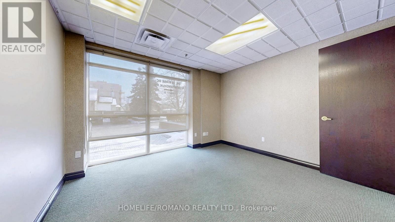 C1 - 800 Sheppard Avenue W, Toronto, Ontario  M3H 6B4 - Photo 17 - C11972152