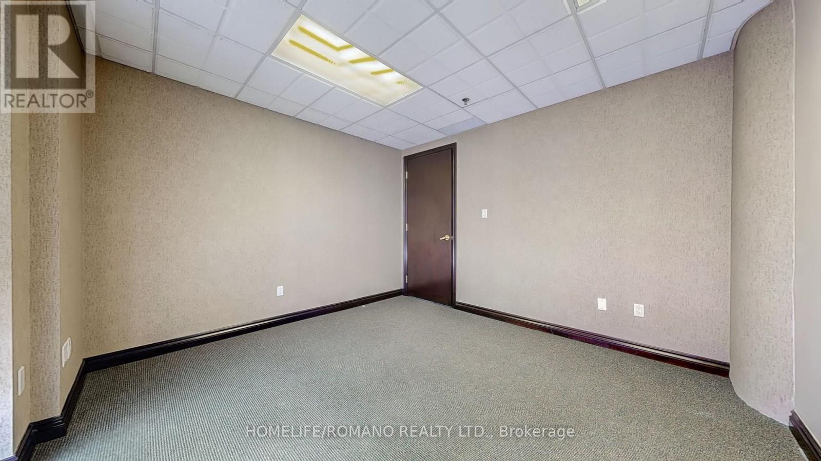 C1 - 800 Sheppard Avenue W, Toronto, Ontario  M3H 6B4 - Photo 20 - C11972152