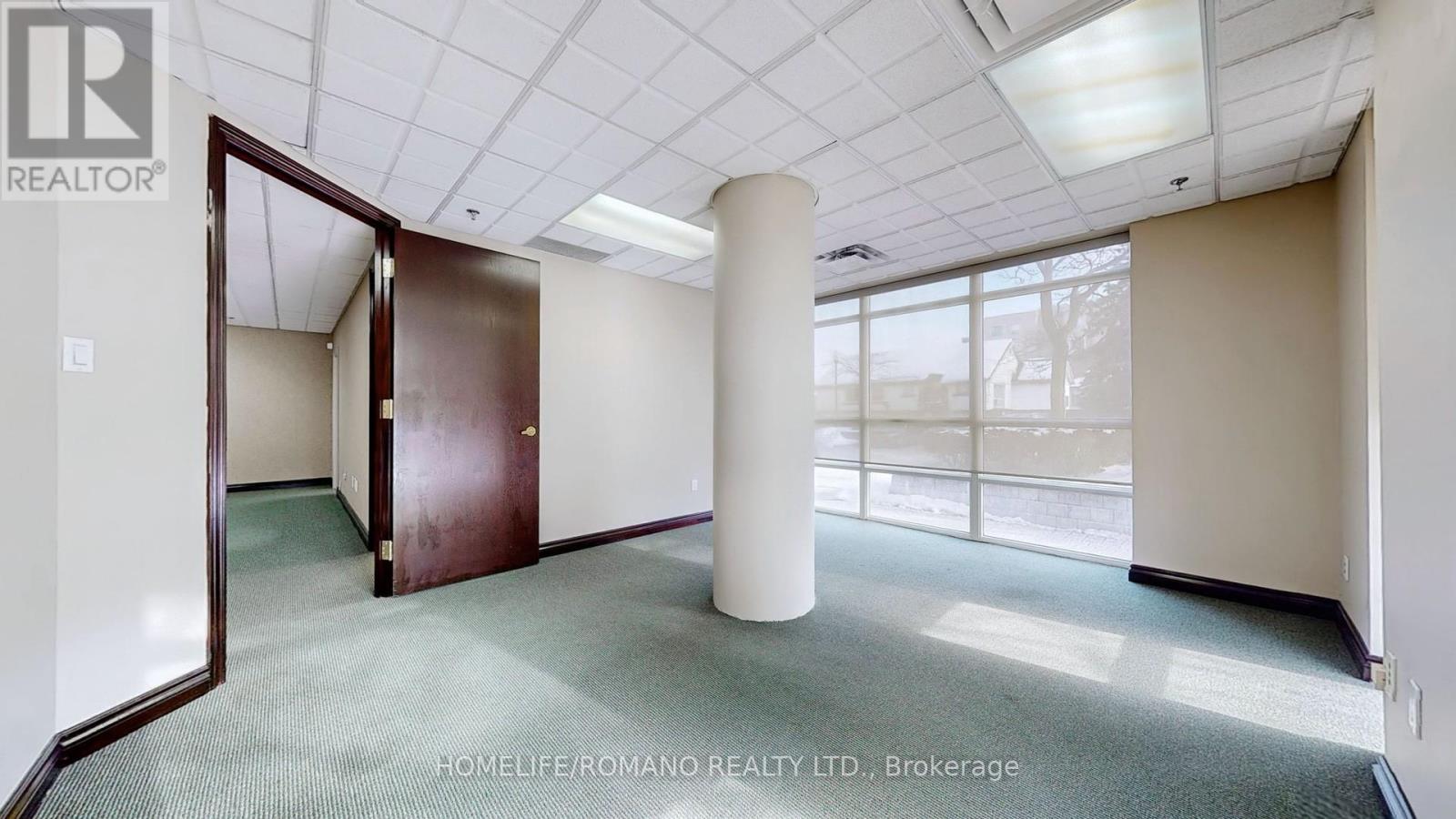 C1 - 800 Sheppard Avenue W, Toronto, Ontario  M3H 6B4 - Photo 23 - C11972152
