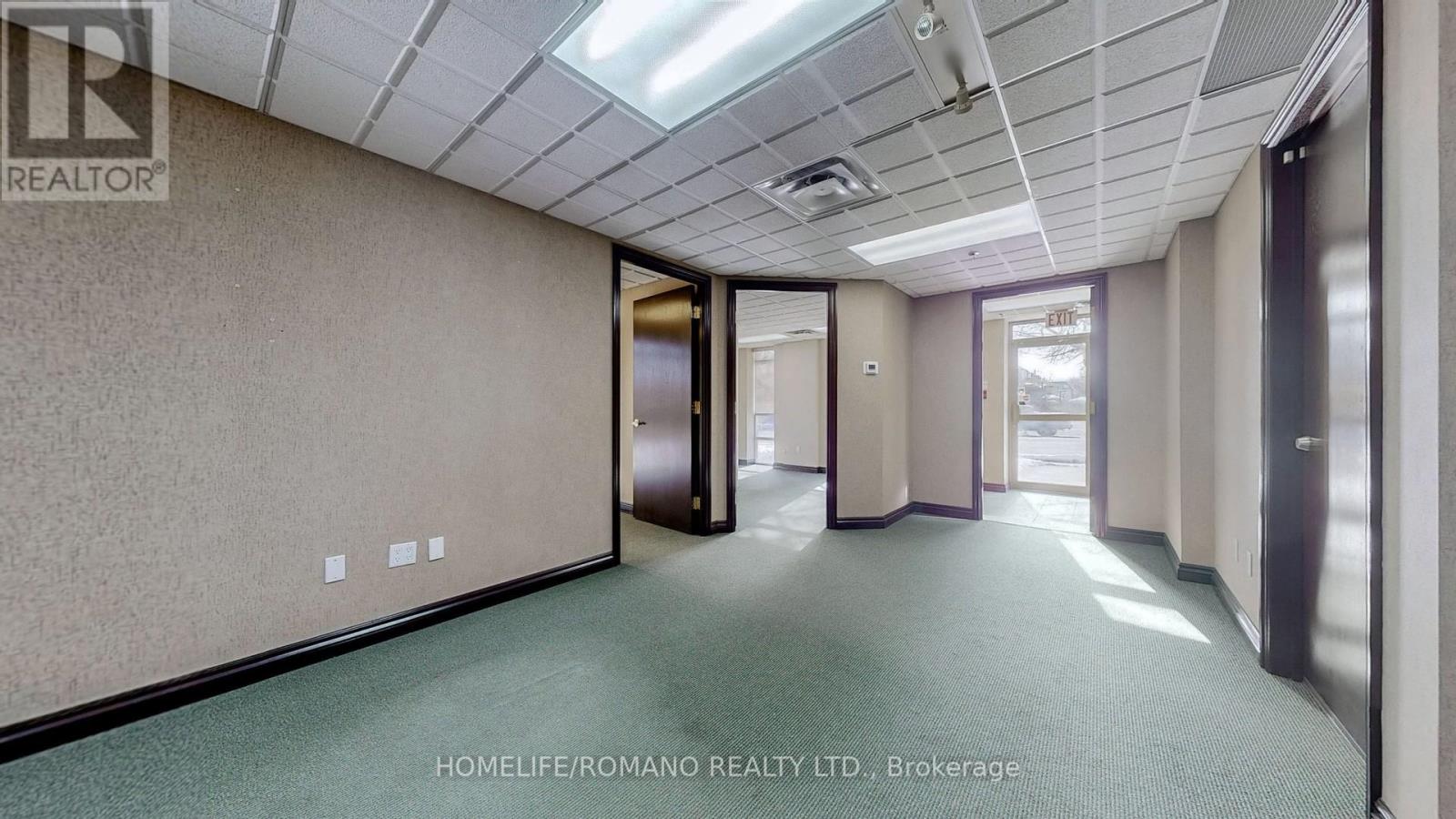 C1 - 800 Sheppard Avenue W, Toronto, Ontario  M3H 6B4 - Photo 26 - C11972152