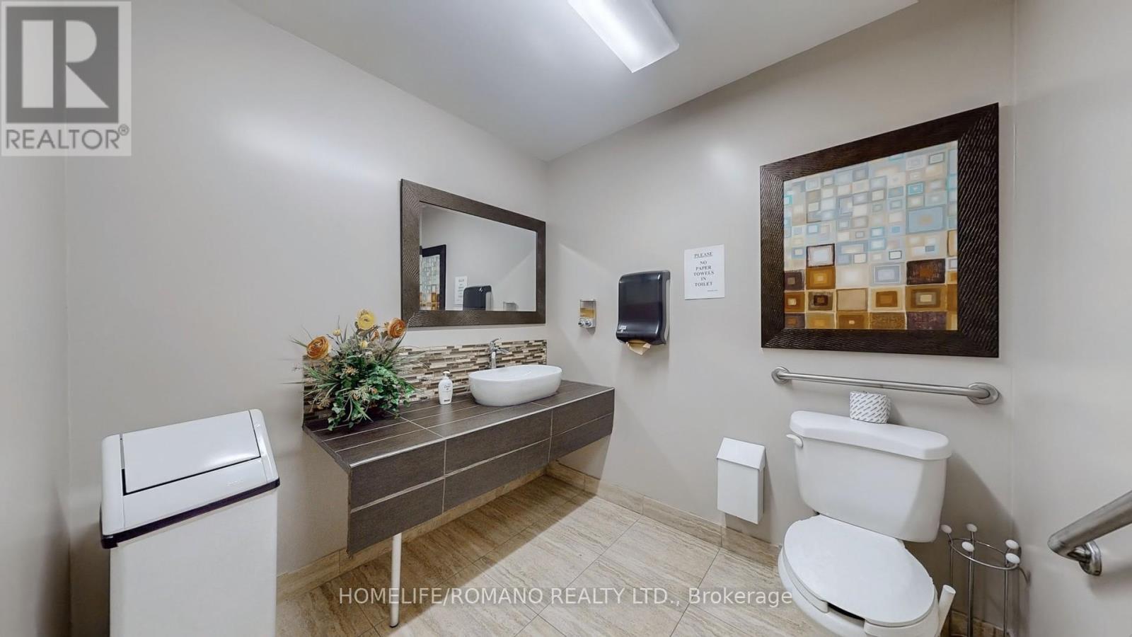 C1 - 800 Sheppard Avenue W, Toronto, Ontario  M3H 6B4 - Photo 6 - C11972152