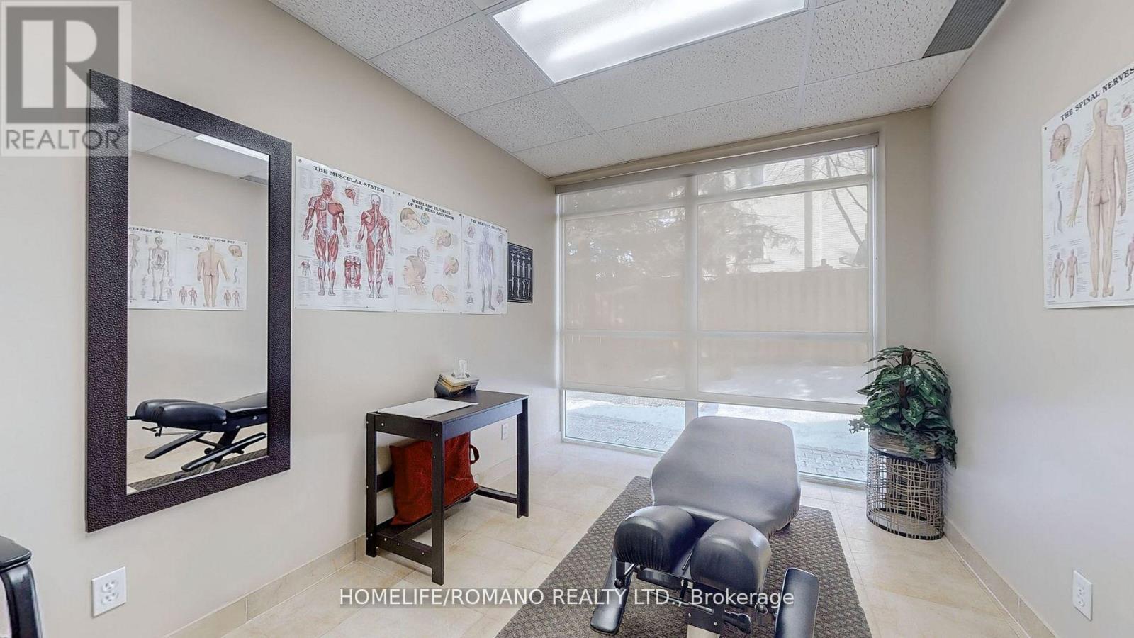 C1 &  C3 - 800 Sheppard Avenue, Toronto, Ontario  M3H 6B4 - Photo 17 - C11994012
