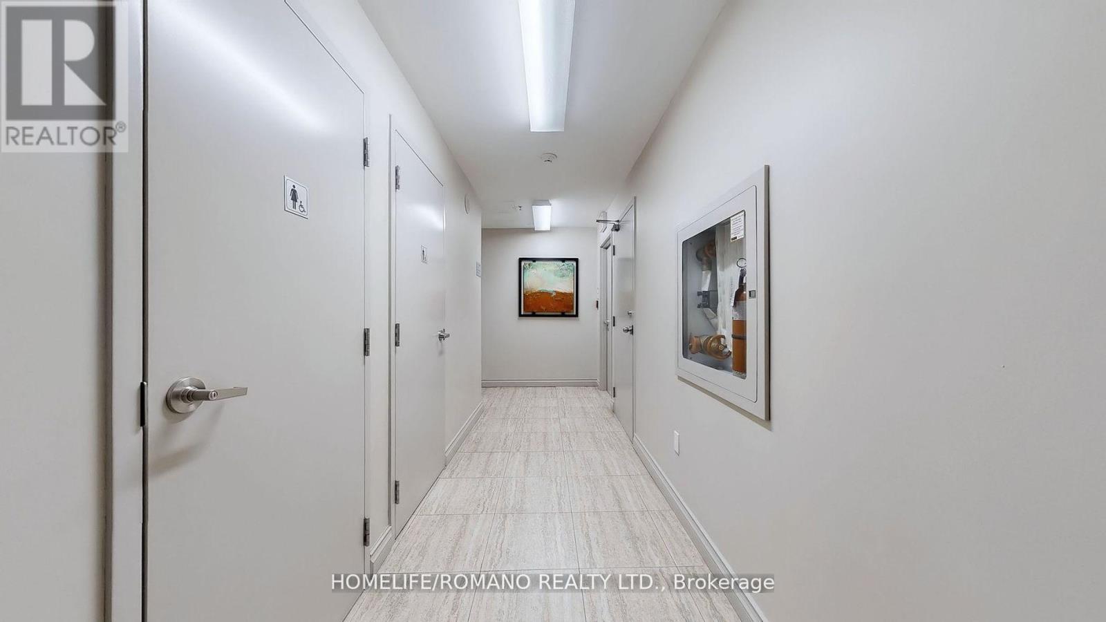 C1 &  C3 - 800 Sheppard Avenue, Toronto, Ontario  M3H 6B4 - Photo 5 - C11994012