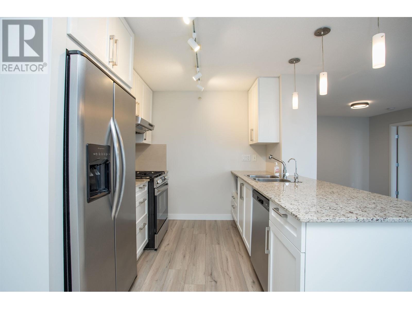 2002 7088 Salisbury Avenue, Burnaby, British Columbia  V5E 0A4 - Photo 12 - R2976873