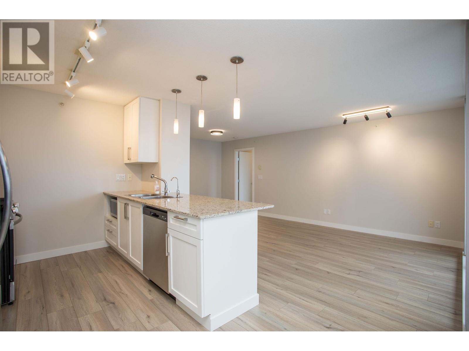 2002 7088 Salisbury Avenue, Burnaby, British Columbia  V5E 0A4 - Photo 10 - R2976873