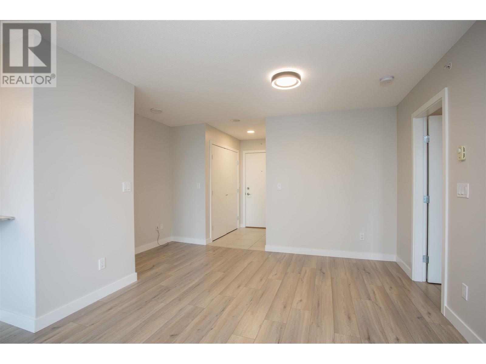2002 7088 Salisbury Avenue, Burnaby, British Columbia  V5E 0A4 - Photo 6 - R2976873