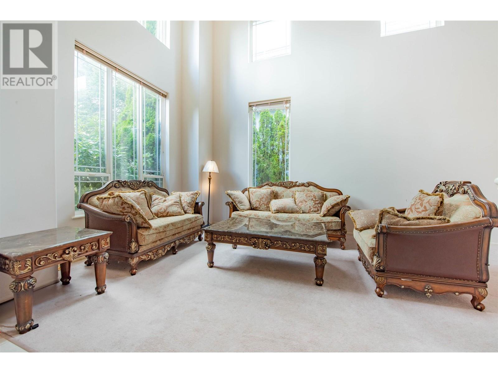Property at 1645 PINETREE WAY image 5