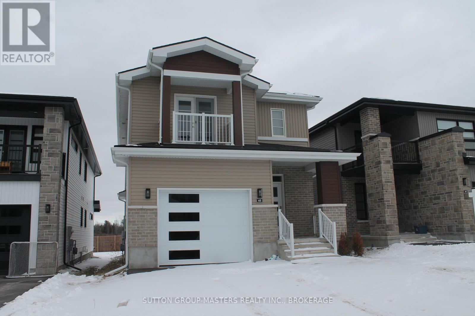 Property at 45 ERIE COURT image 1