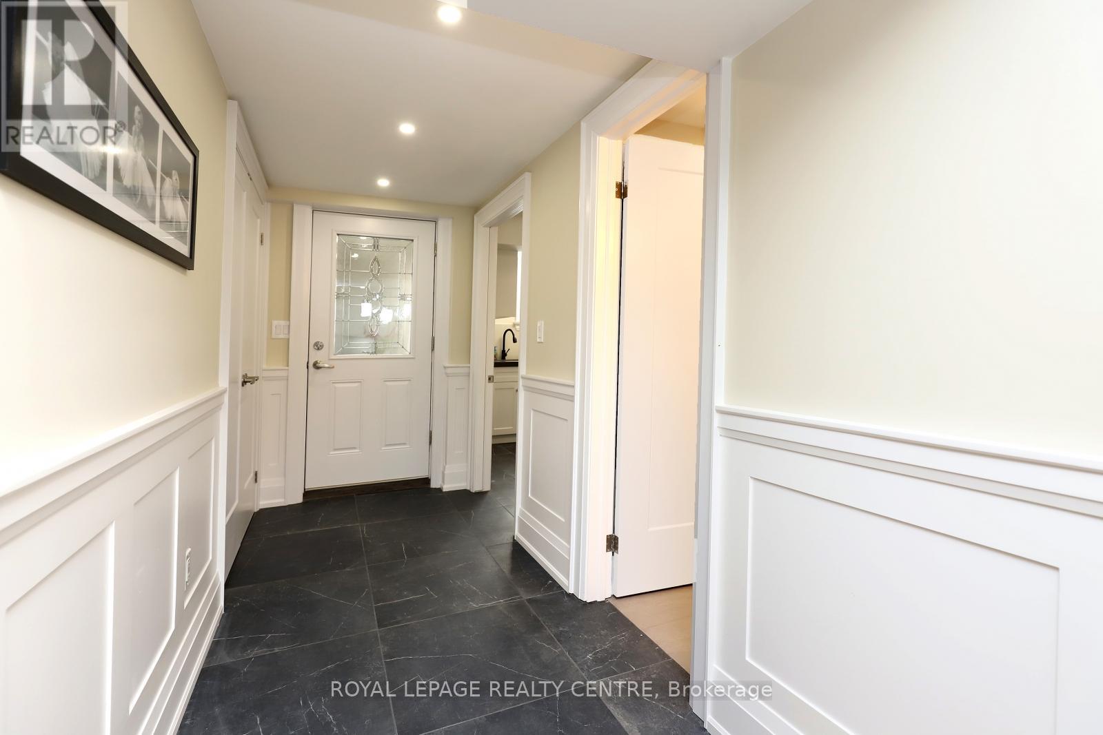 55 Flora Drive, Hamilton (Greenford), Ontario  L8G 3Z7 - Photo 41 - X12016523