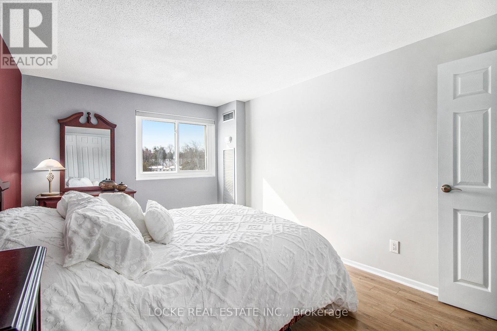 516 - 1599 Lassiter Terrace, Ottawa, Ontario  K1J 8R6 - Photo 17 - X12020344