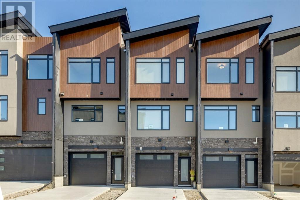 Property at 81 Royal Elm Green NW image 1