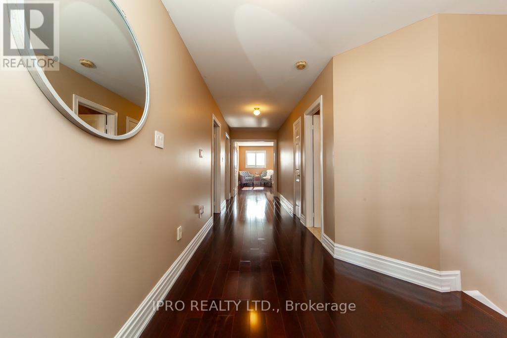 3262 Crimson King Circle, Mississauga, Ontario  L5N 8M8 - Photo 18 - W12020124