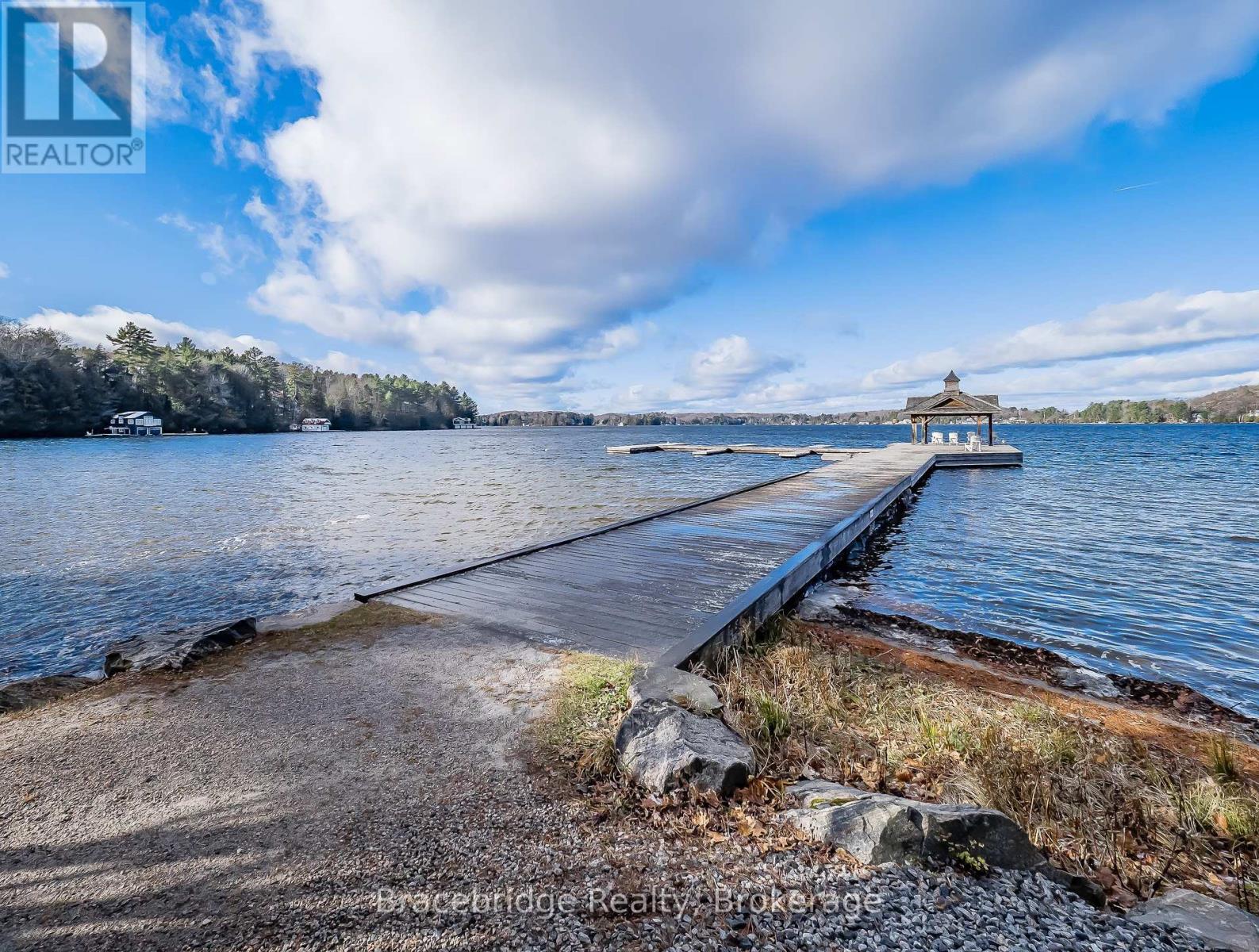 Sandfield 3 W3 - 3876 Muskoka Rd Hwy 118 W, Muskoka Lakes, Ontario  P0B 1J0 - Photo 27 - X12020261