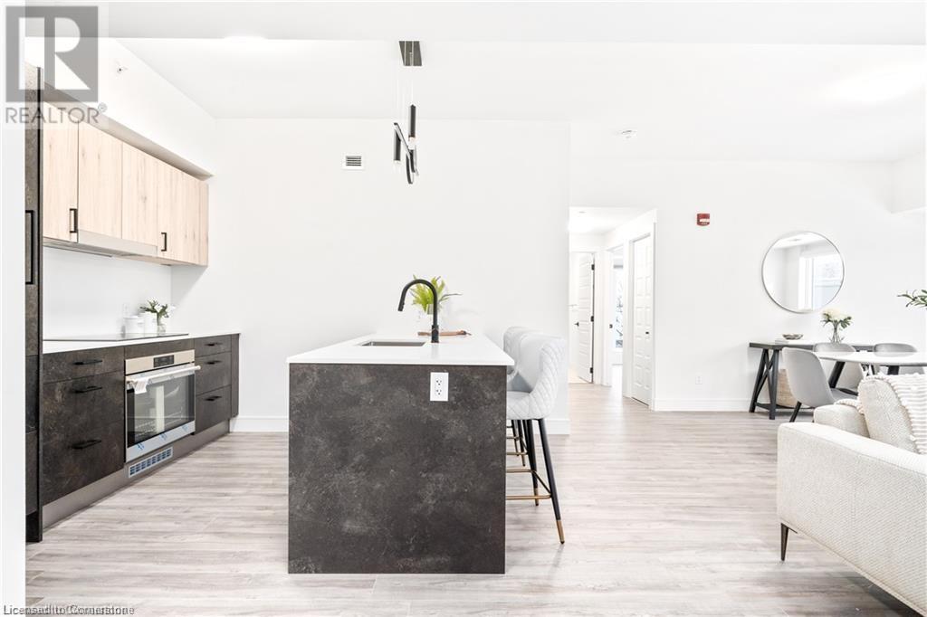 2 Dundas Street W Unit# 605, Belleville, Ontario  K8P 1A1 - Photo 7 - 40706567