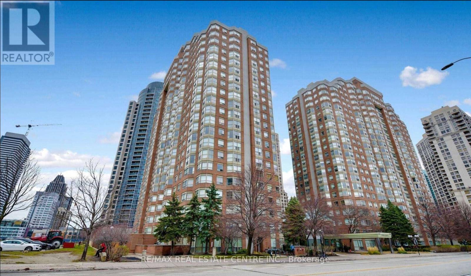 1004 - 325 Webb Drive N, Mississauga, Ontario  L5B 3Z9 - Photo 26 - W12020243
