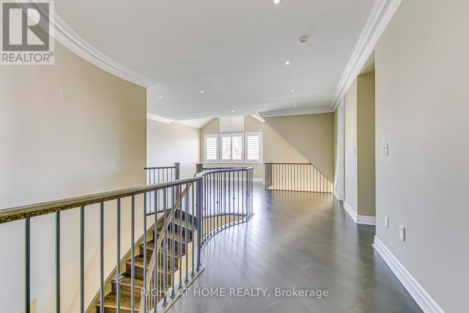 3258 Kingsholm Drive E, Oakville, Ontario  L6M 0X2 - Photo 26 - W12020361