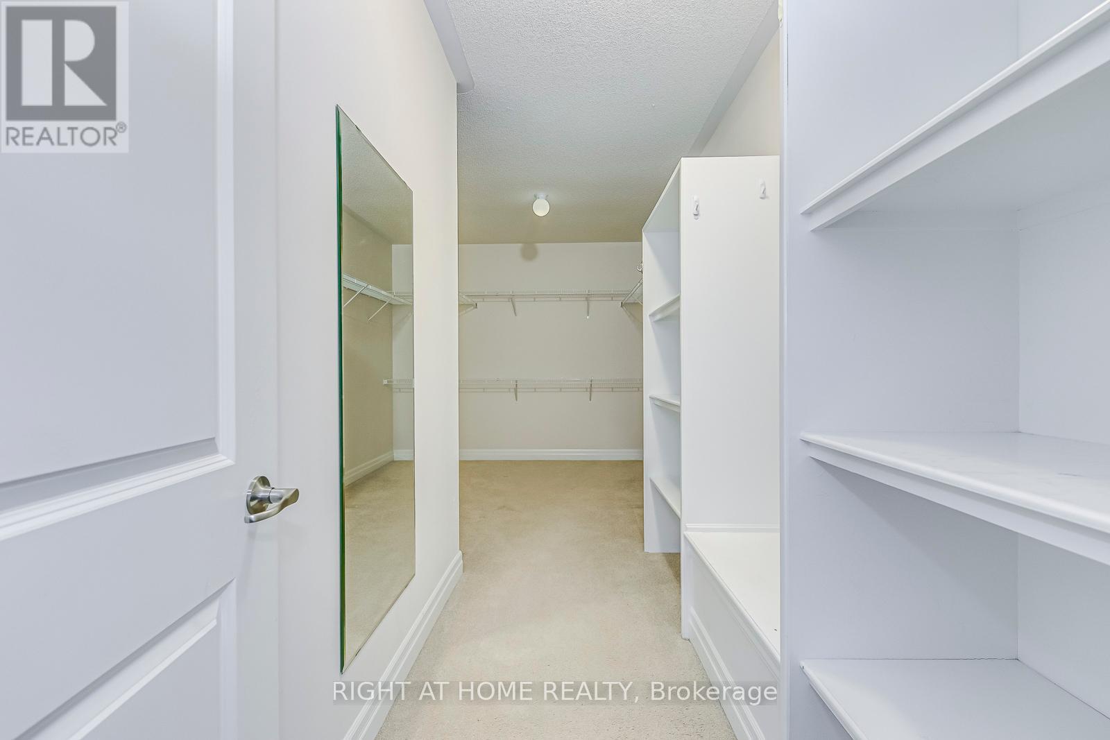 3258 Kingsholm Drive E, Oakville, Ontario  L6M 0X2 - Photo 34 - W12020361