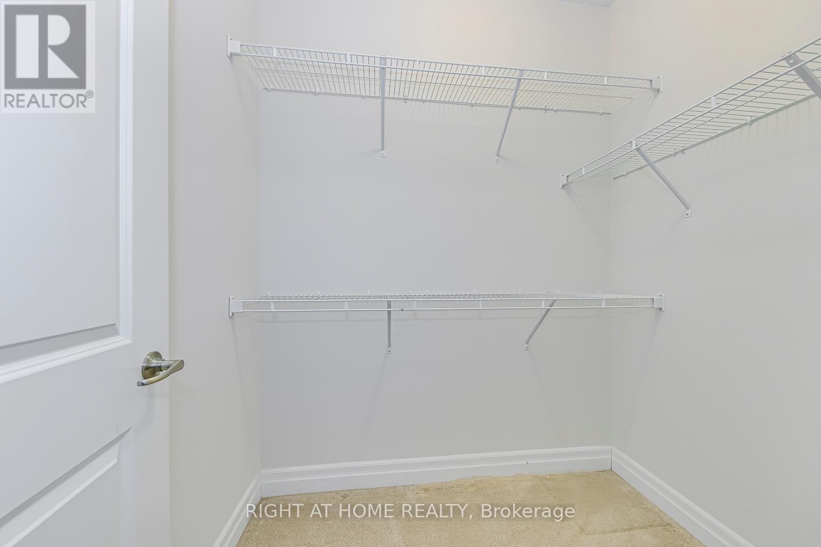3258 Kingsholm Drive E, Oakville, Ontario  L6M 0X2 - Photo 40 - W12020361