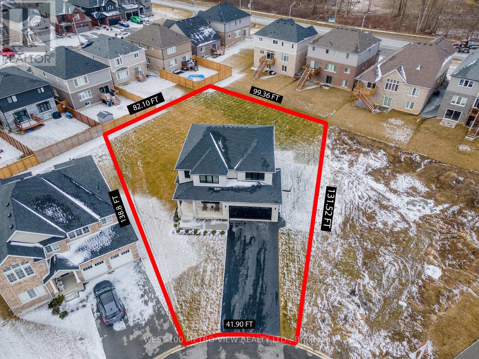 Property at 3607 CAROLINIA COURT image 2