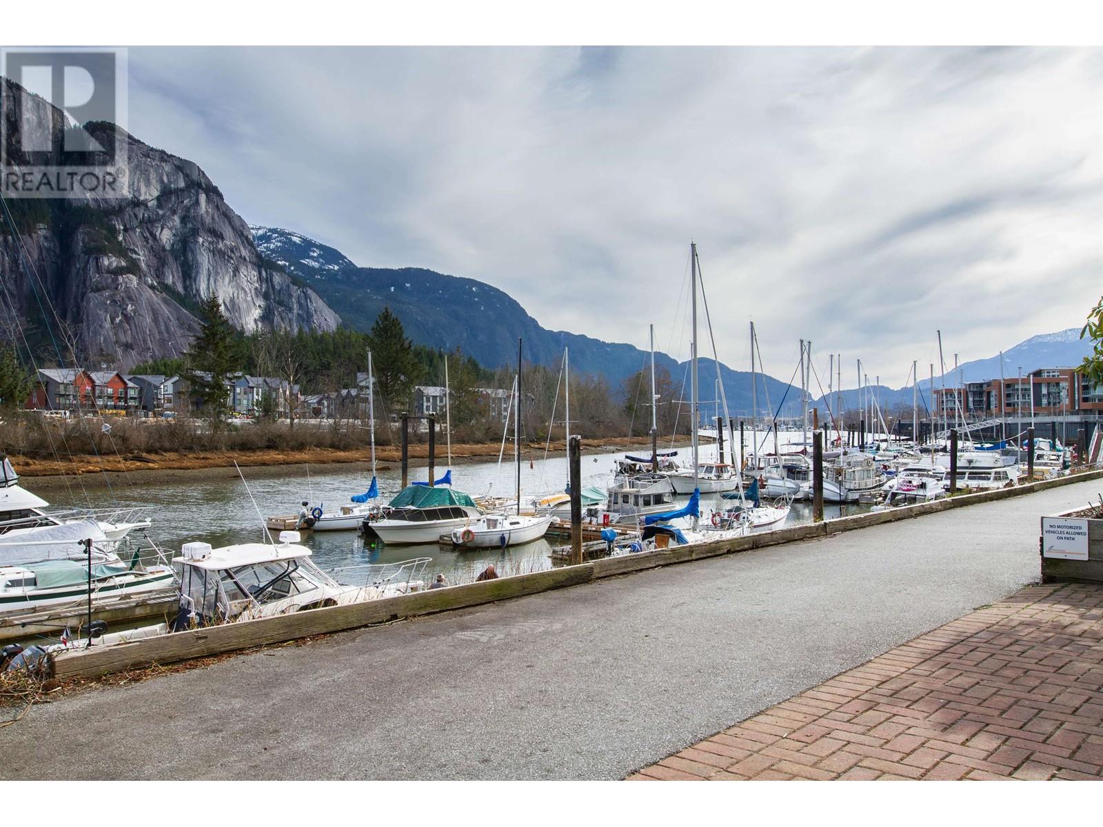 105 1466 Pemberton Avenue, Squamish, British Columbia  V8B 0K1 - Photo 24 - R2967246