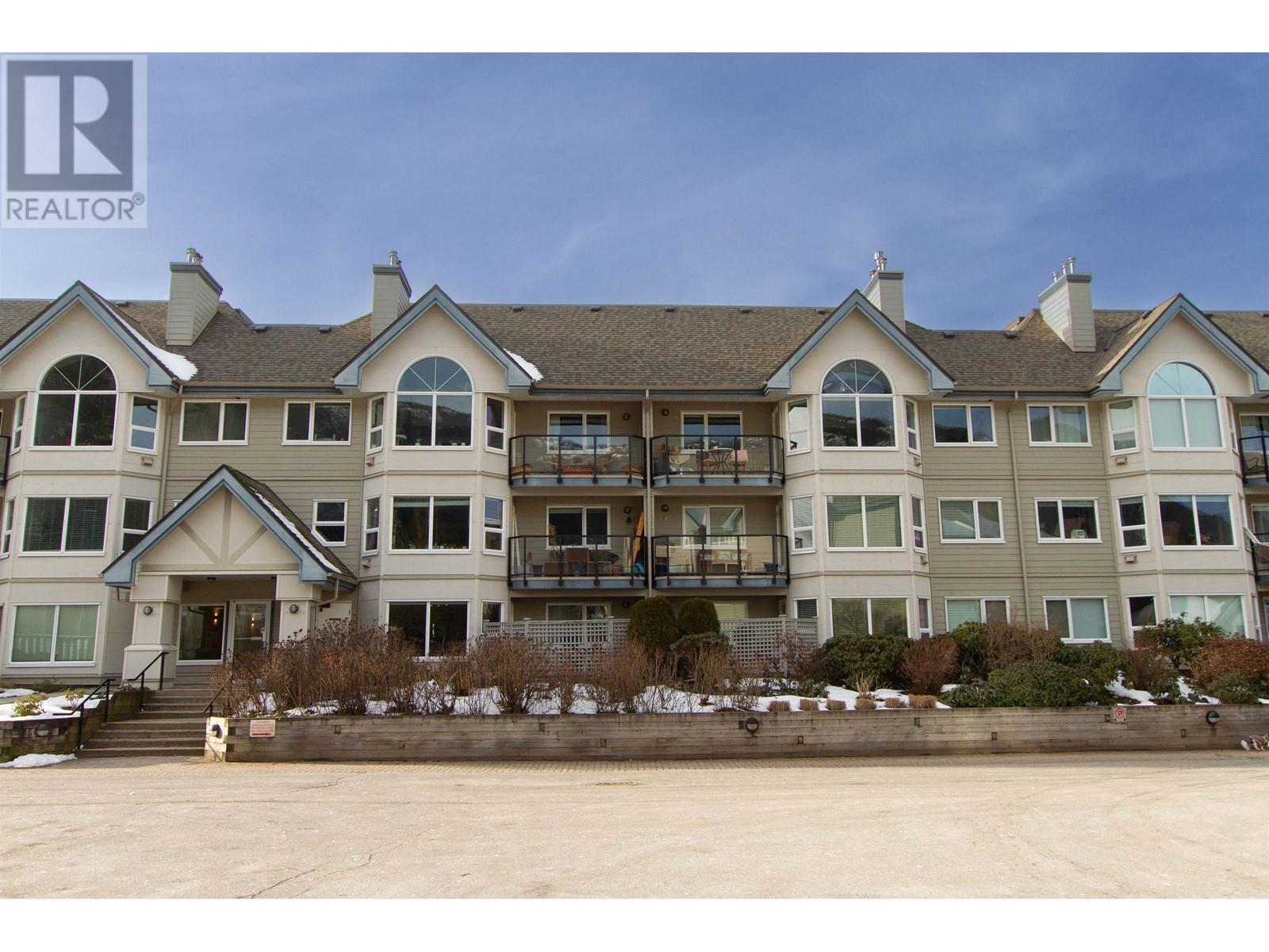 105 1466 Pemberton Avenue, Squamish, British Columbia  V8B 0K1 - Photo 17 - R2967246